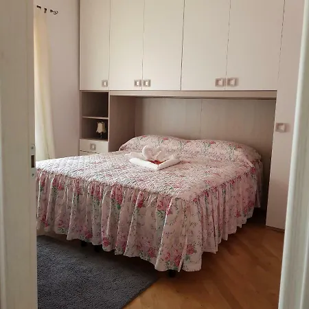 La Casa Di Nonno Fli' * Regnano (Massa-Carrara)